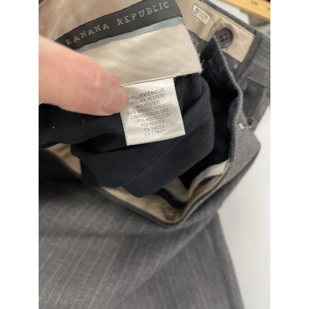 Banana Republic presenting stylish